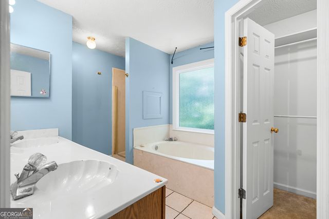 1359 Summit Lane NW, Acworth, GA 30102