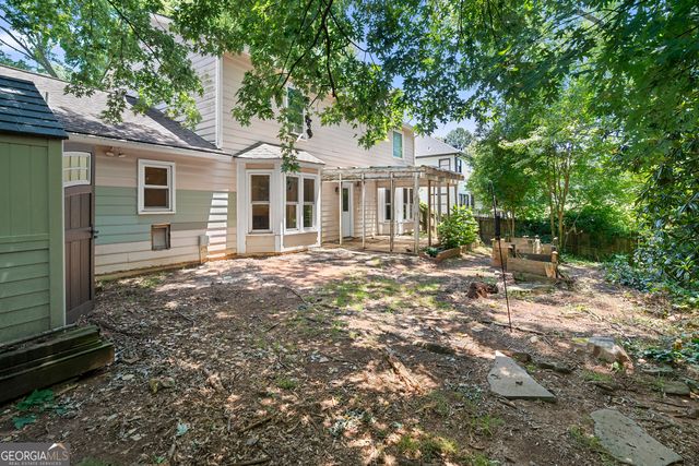 1359 Summit Lane NW, Acworth, GA 30102