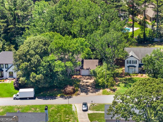 1359 Summit Lane NW, Acworth, GA 30102