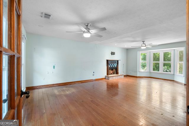 1359 Summit Lane NW, Acworth, GA 30102