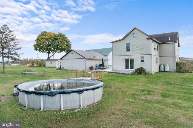 1772 MAHONING DR W, Lehighton, PA 18235