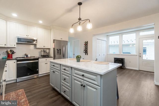 1772 MAHONING DR W, Lehighton, PA 18235