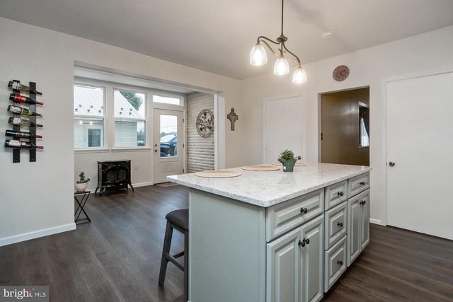 1772 MAHONING DR W, Lehighton, PA 18235