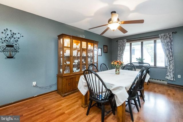 1772 MAHONING DR W, Lehighton, PA 18235