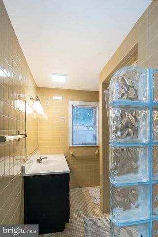 1772 MAHONING DR W, Lehighton, PA 18235