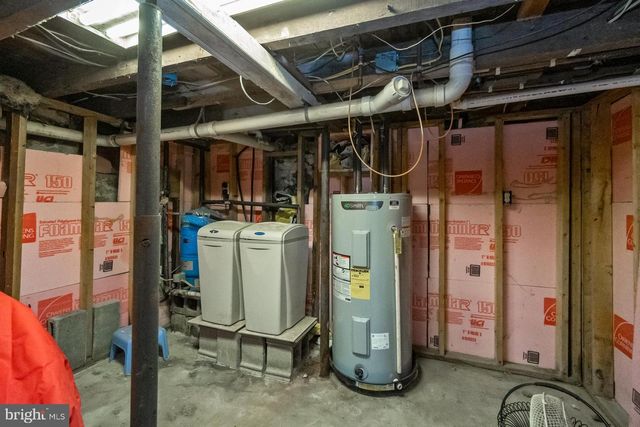 1772 MAHONING DR W, Lehighton, PA 18235