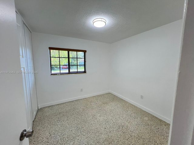 11959 SW 39th Ter, Miami, FL 33175