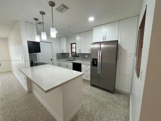 11959 SW 39th Ter, Miami, FL 33175