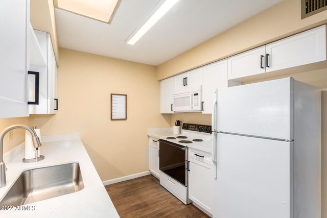 13227 N 99TH Drive, Sun City, AZ 85351