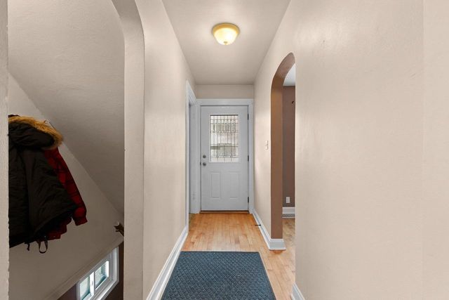 1604 N CLARK STREET, Appleton, WI 54911