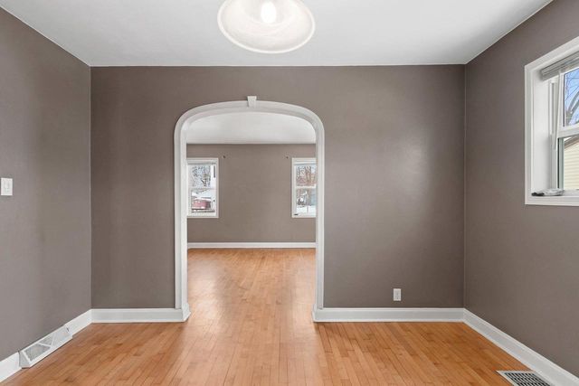 1604 N CLARK STREET, Appleton, WI 54911