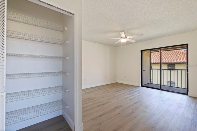 809 HAMMOCK PINE BOULEVARD, Clearwater, FL 33761