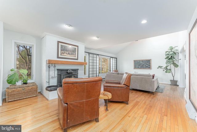150 POPLAR RD, Newtown Square, PA 19073