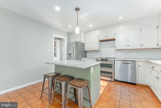 150 POPLAR RD, Newtown Square, PA 19073
