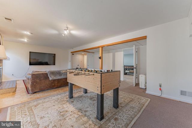150 POPLAR RD, Newtown Square, PA 19073