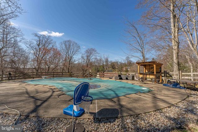 150 POPLAR RD, Newtown Square, PA 19073