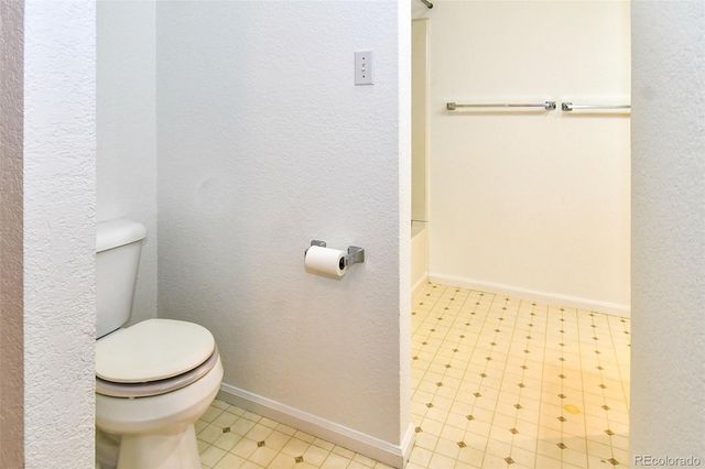 8488 Everett Way E, Arvada, CO 80005