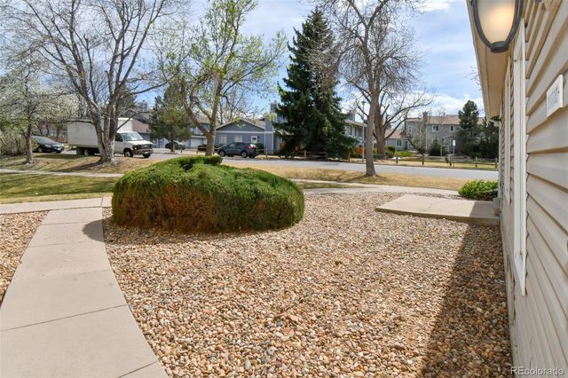 8488 Everett Way E, Arvada, CO 80005