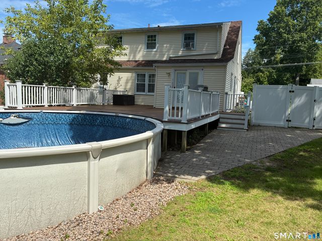 25 Morgan Street, Middletown, CT 06457