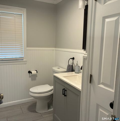 25 Morgan Street, Middletown, CT 06457
