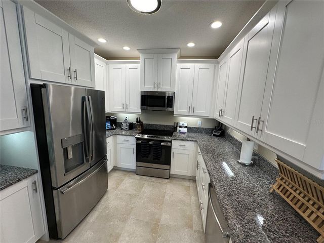 3412 79TH STREET CIRCLE W 103, Bradenton, FL 34209