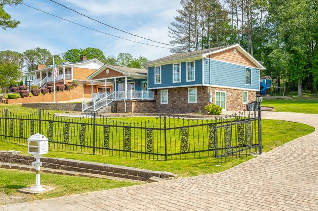 133 County Road 206, Bridgeport, AL 35740