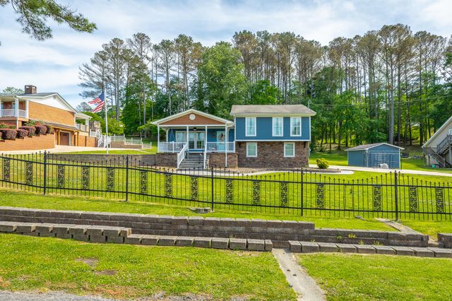133 County Road 206, Bridgeport, AL 35740