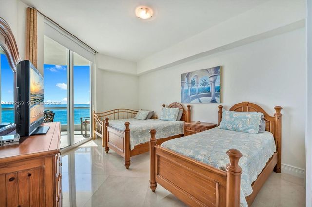 16051 Collins Ave 1202, Sunny Isles Beach, FL 33160