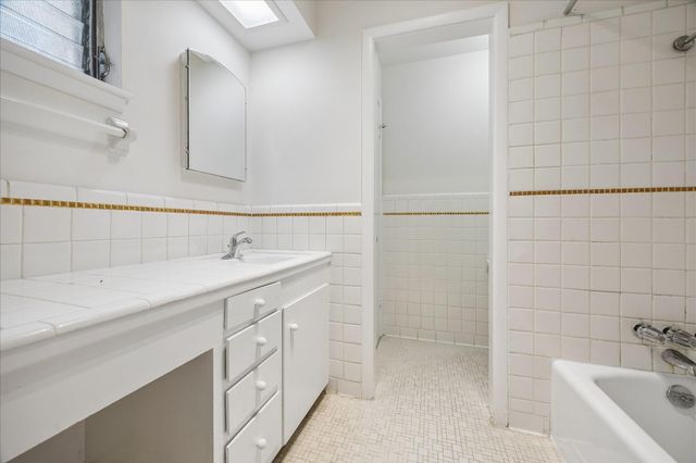 3703 Roseland Street 03, Houston, TX 77006