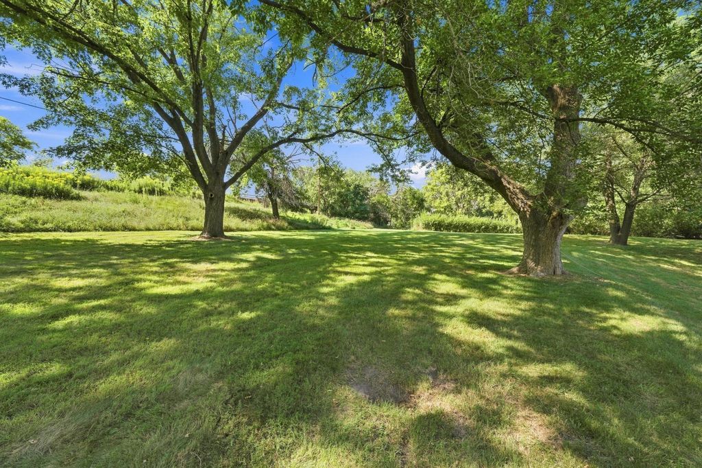 6980 Alpine Trail, Eden Prairie, MN 55346 — photo 3