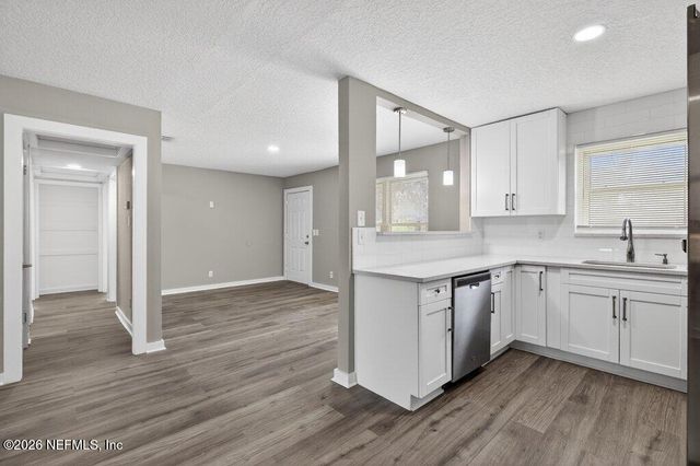 10321 E BRIARCLIFF Road, Jacksonville, FL 32218