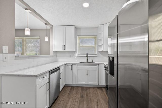 10321 E BRIARCLIFF Road, Jacksonville, FL 32218