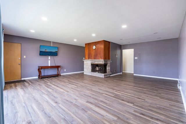 715 N Harvey Street, Griffith, IN 46319