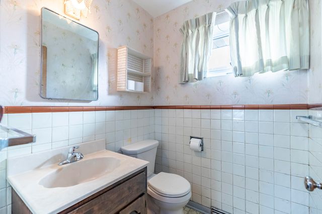 715 N Harvey Street, Griffith, IN 46319