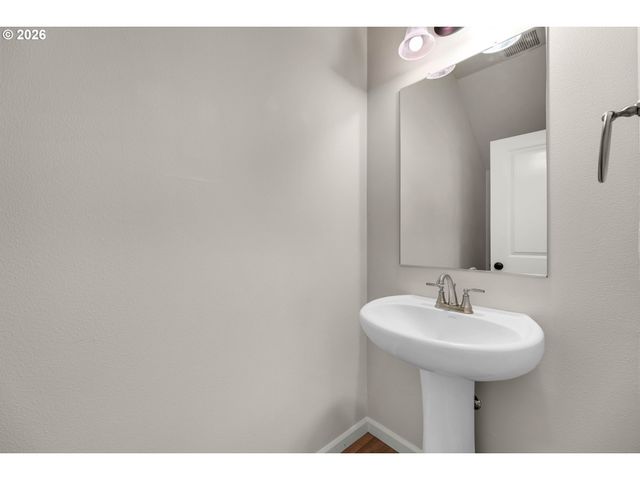 8939 Ne 110TH St, Vancouver, WA 98662