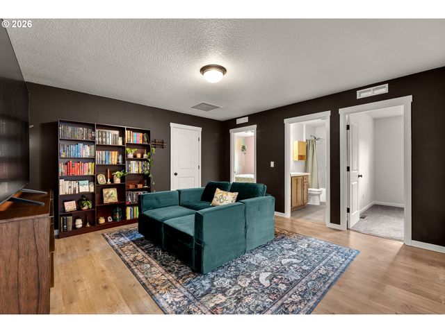 8939 Ne 110TH St, Vancouver, WA 98662