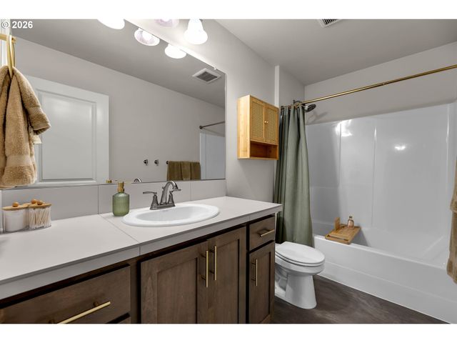 8939 Ne 110TH St, Vancouver, WA 98662