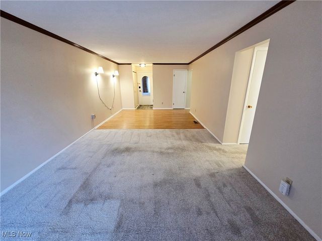 4187 Columbia Road 126, North Olmsted, OH 44070