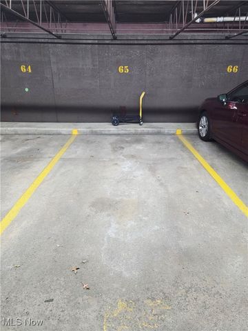 4187 Columbia Road 126, North Olmsted, OH 44070