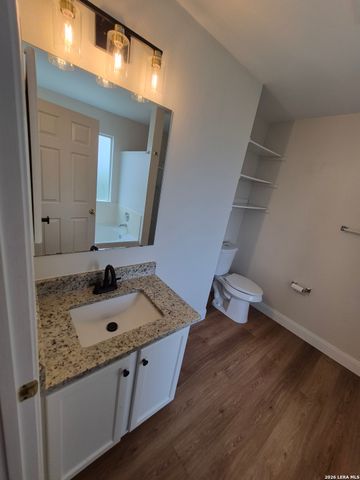 12634 CARRIAGE BLVD, San Antonio, TX 78249