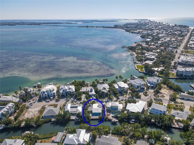 518 56TH STREET, Holmes Beach, FL 34217