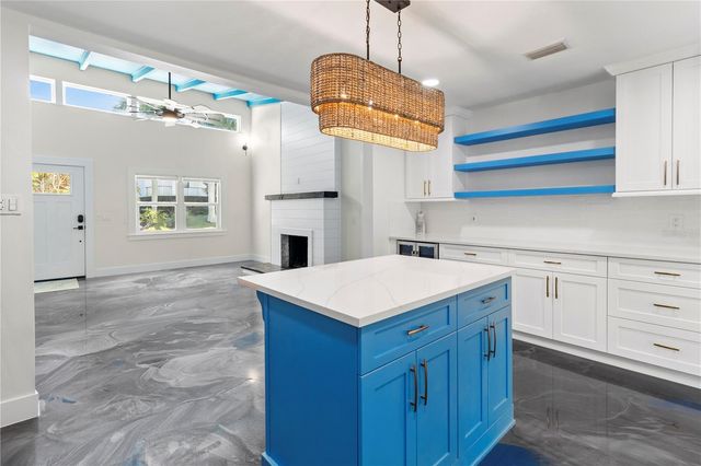 518 56TH STREET, Holmes Beach, FL 34217