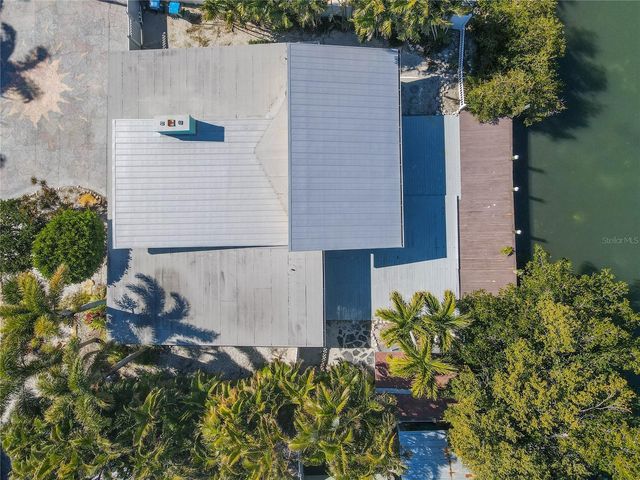 518 56TH STREET, Holmes Beach, FL 34217