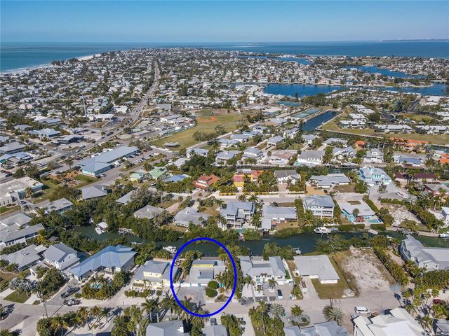 518 56TH STREET, Holmes Beach, FL 34217