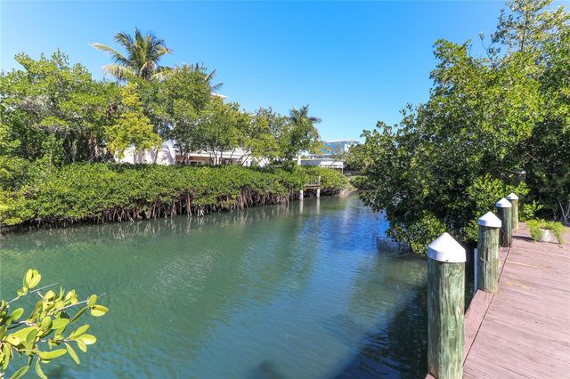 518 56TH STREET, Holmes Beach, FL 34217