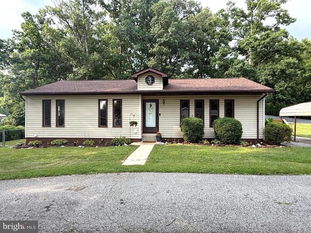 1418 SPRING AVE, Rosedale, MD 21237