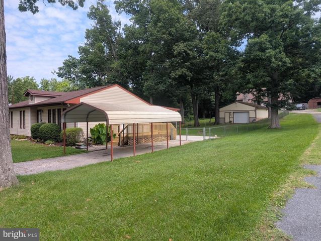 1418 SPRING AVE, Rosedale, MD 21237