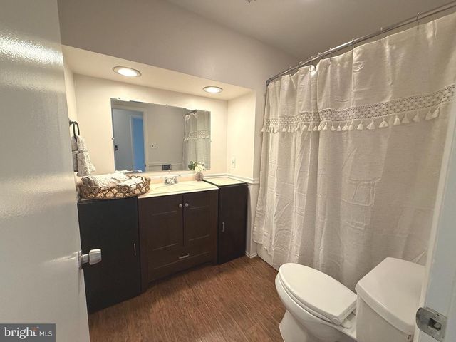 1418 SPRING AVE, Rosedale, MD 21237