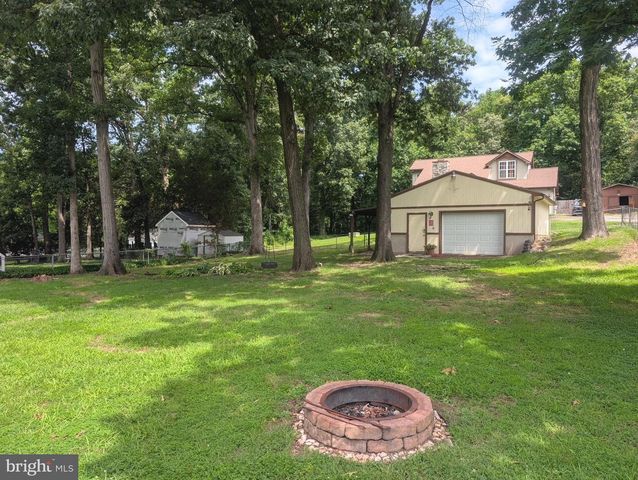 1418 SPRING AVE, Rosedale, MD 21237