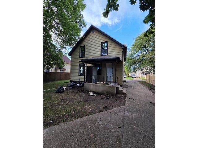 918 Gerald Avenue, Beloit, WI 53511